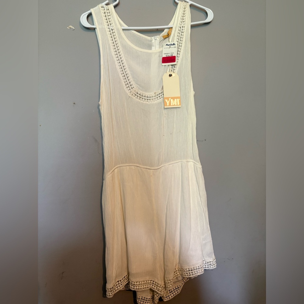 YMI Ivory Sleeveless Romper